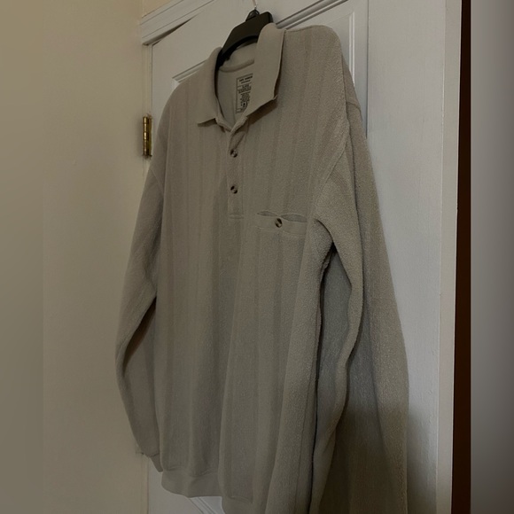 Cozy Vintage quarter button up - Picture 2 of 4